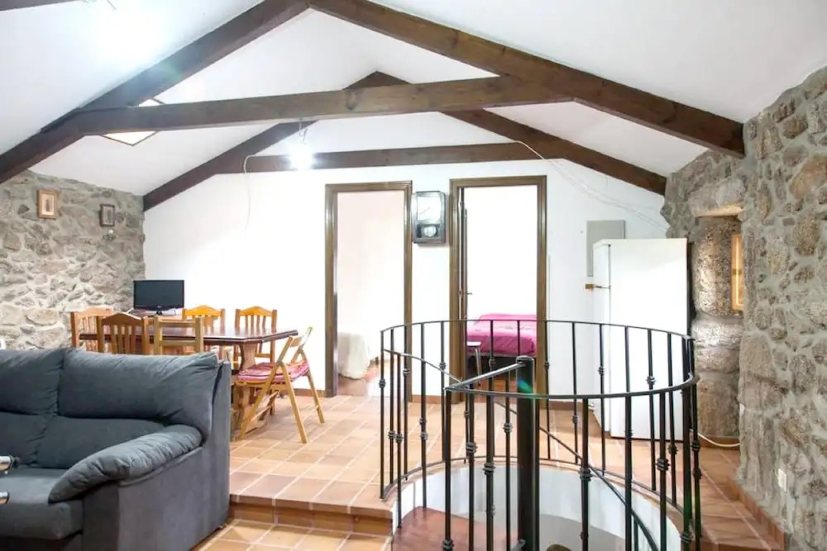 House with 3 Bedrooms in a Porteliñas, with Wonderful Mountain View, Private Pool, Enclosed Garden - 55 Km From the Beach