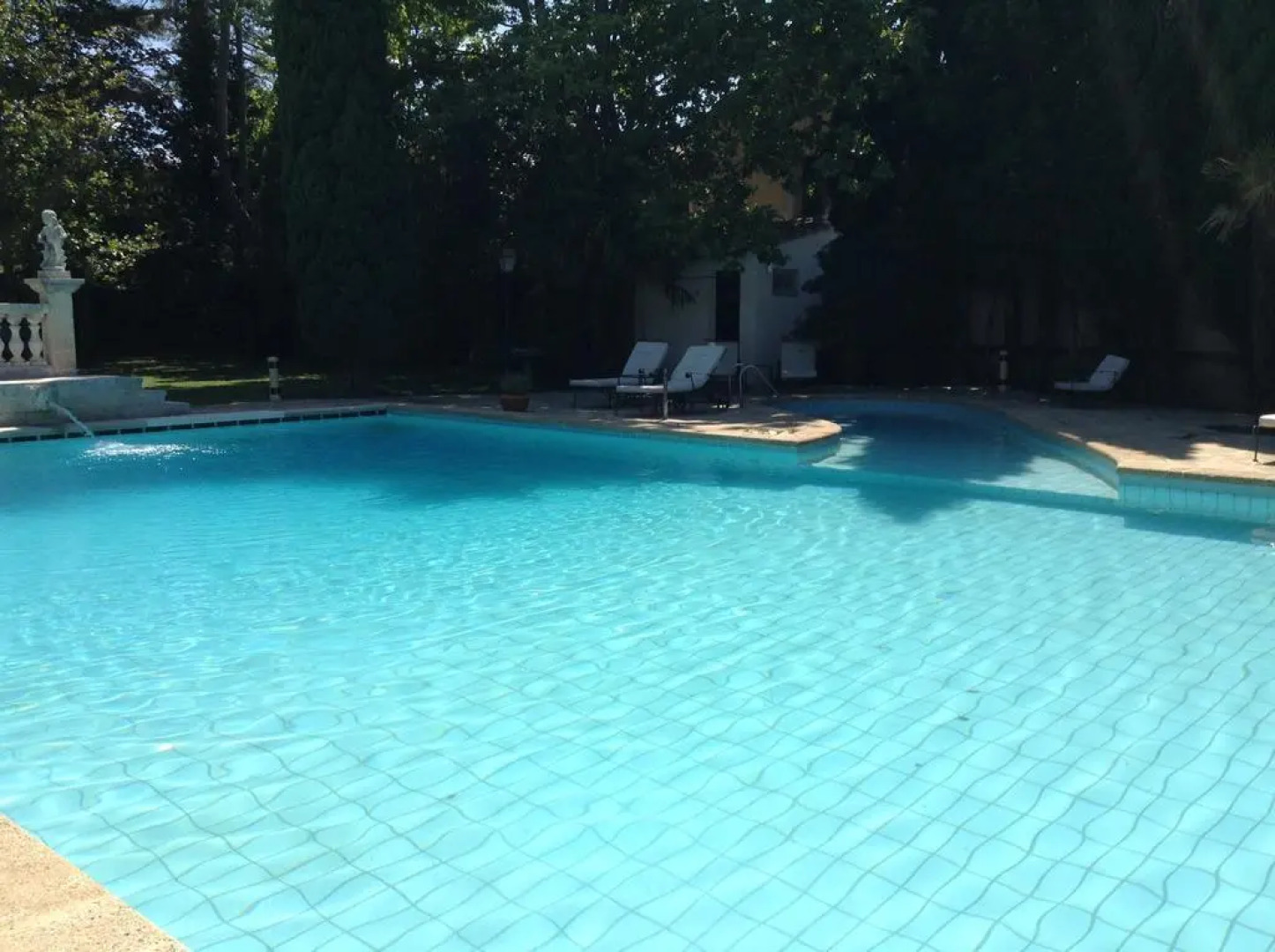 Hostellerie les Frenes