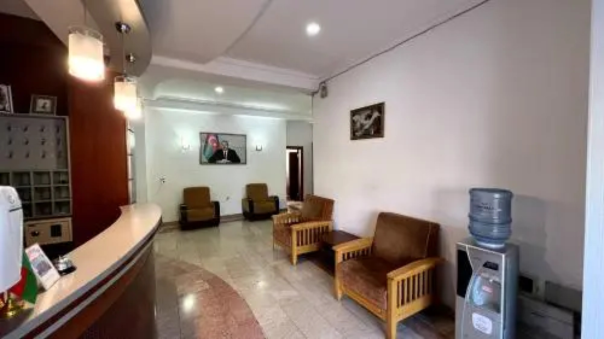 Karvan Hotel