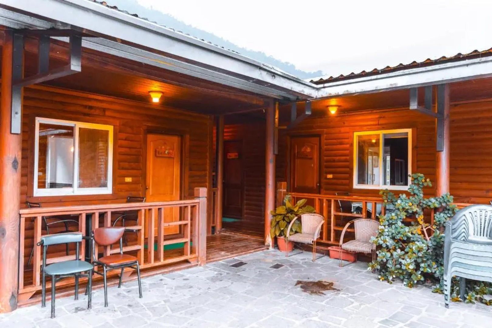 CDR Hotspring Resort