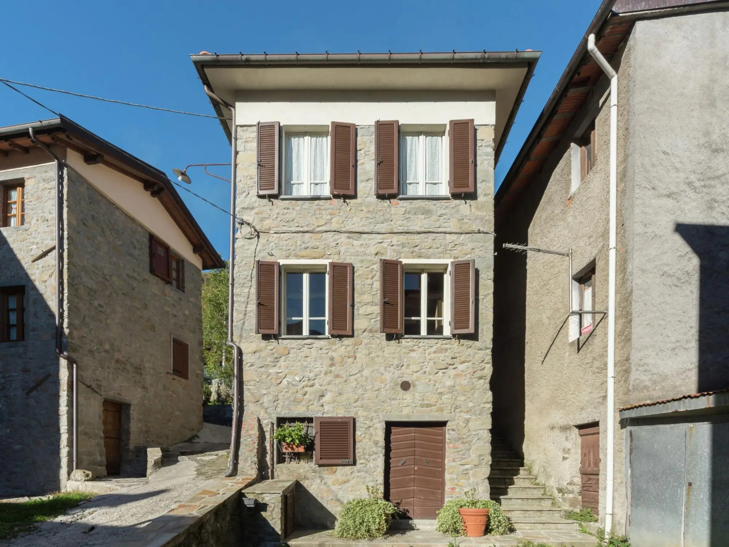 Holiday Home in Pascoso Near Forest