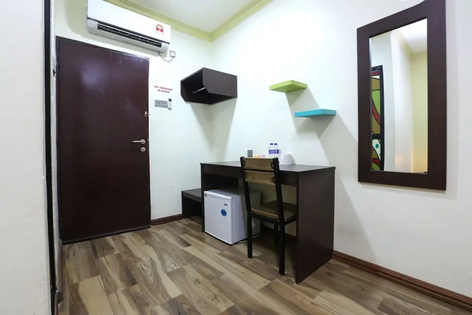 OYO 90045 Dalyla Inn Hotel