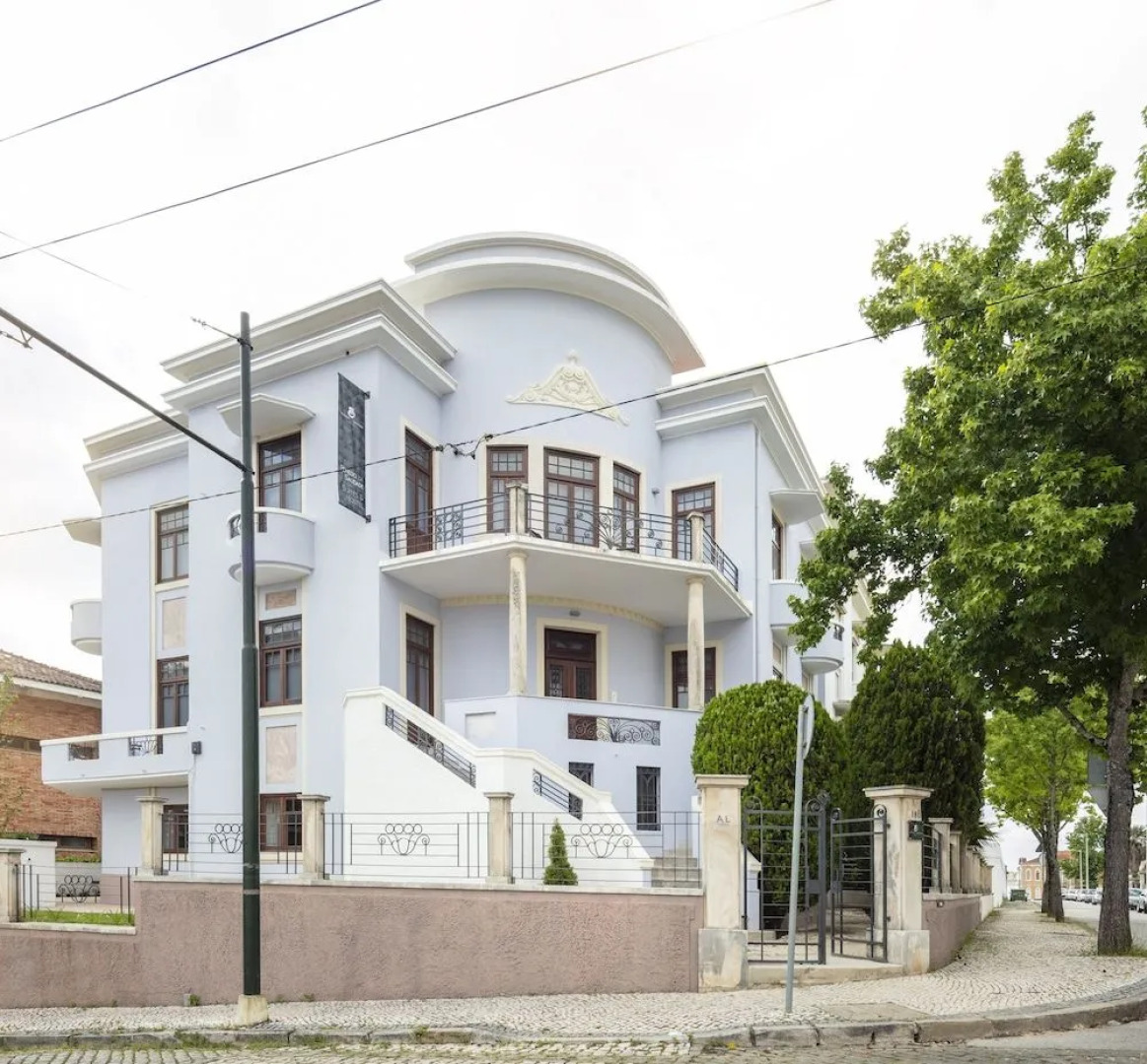 Penedo da Saudade Suites & Hostel