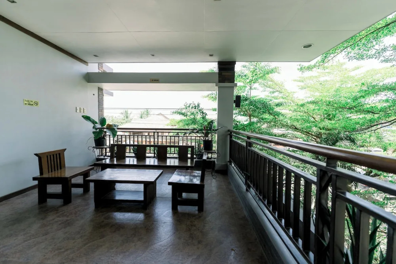 Madonna Hometel and Suites