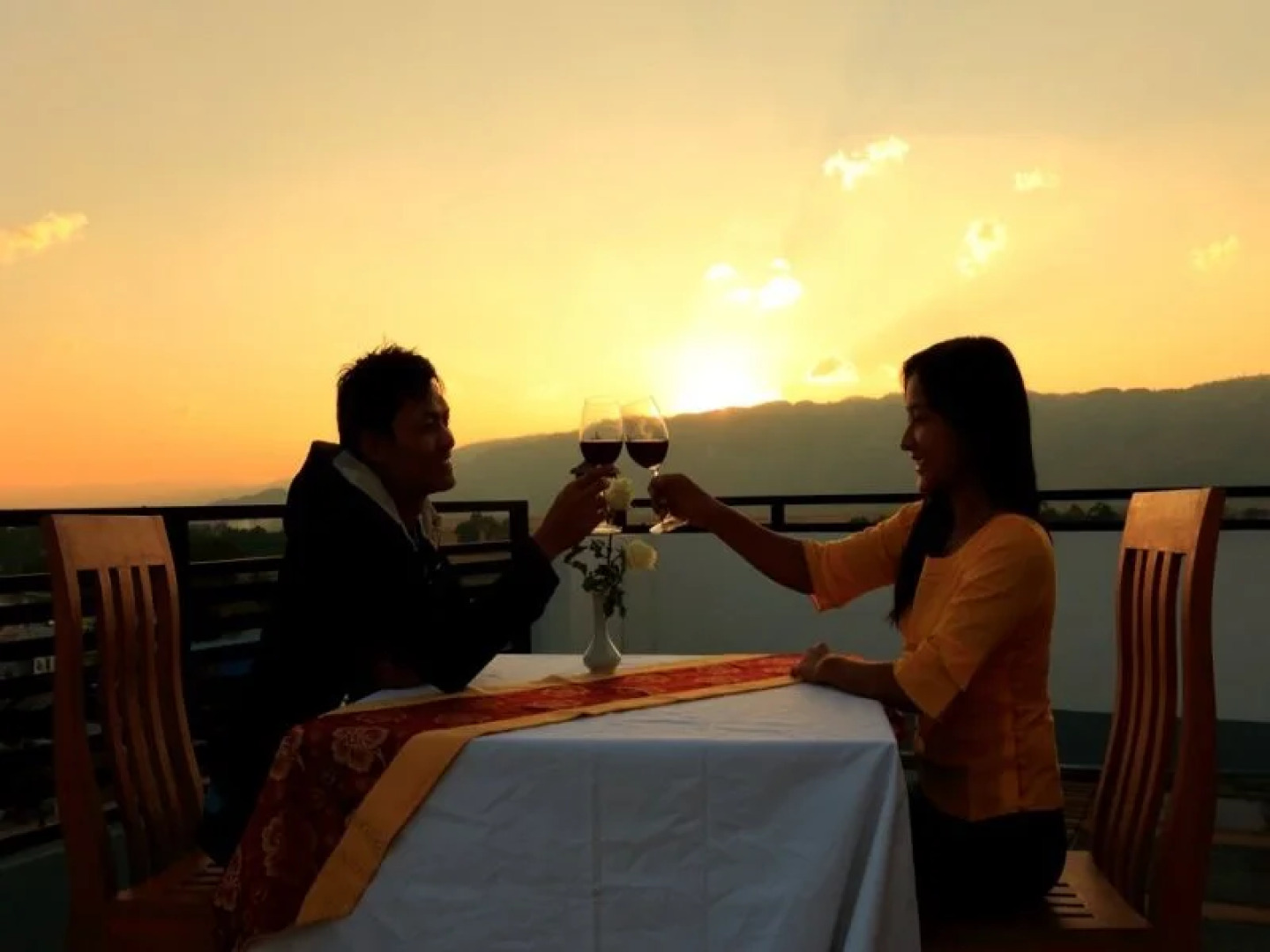 Inle Cherry Queen Hotel