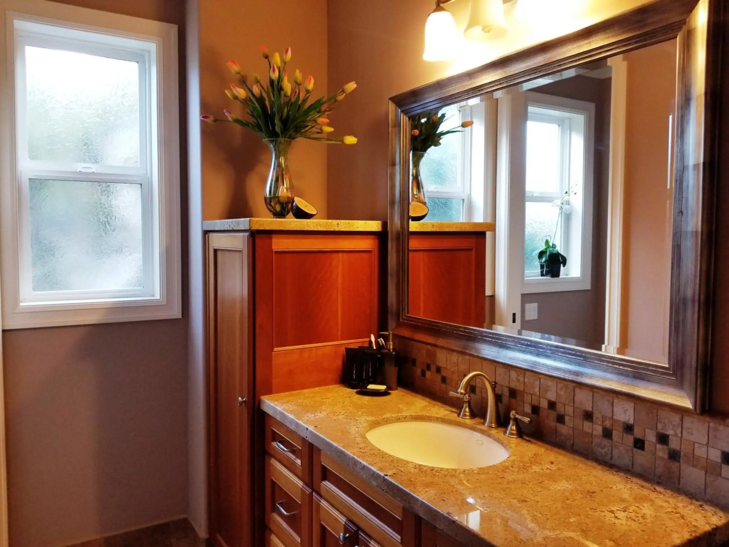 Redondo waterfront house with a private room