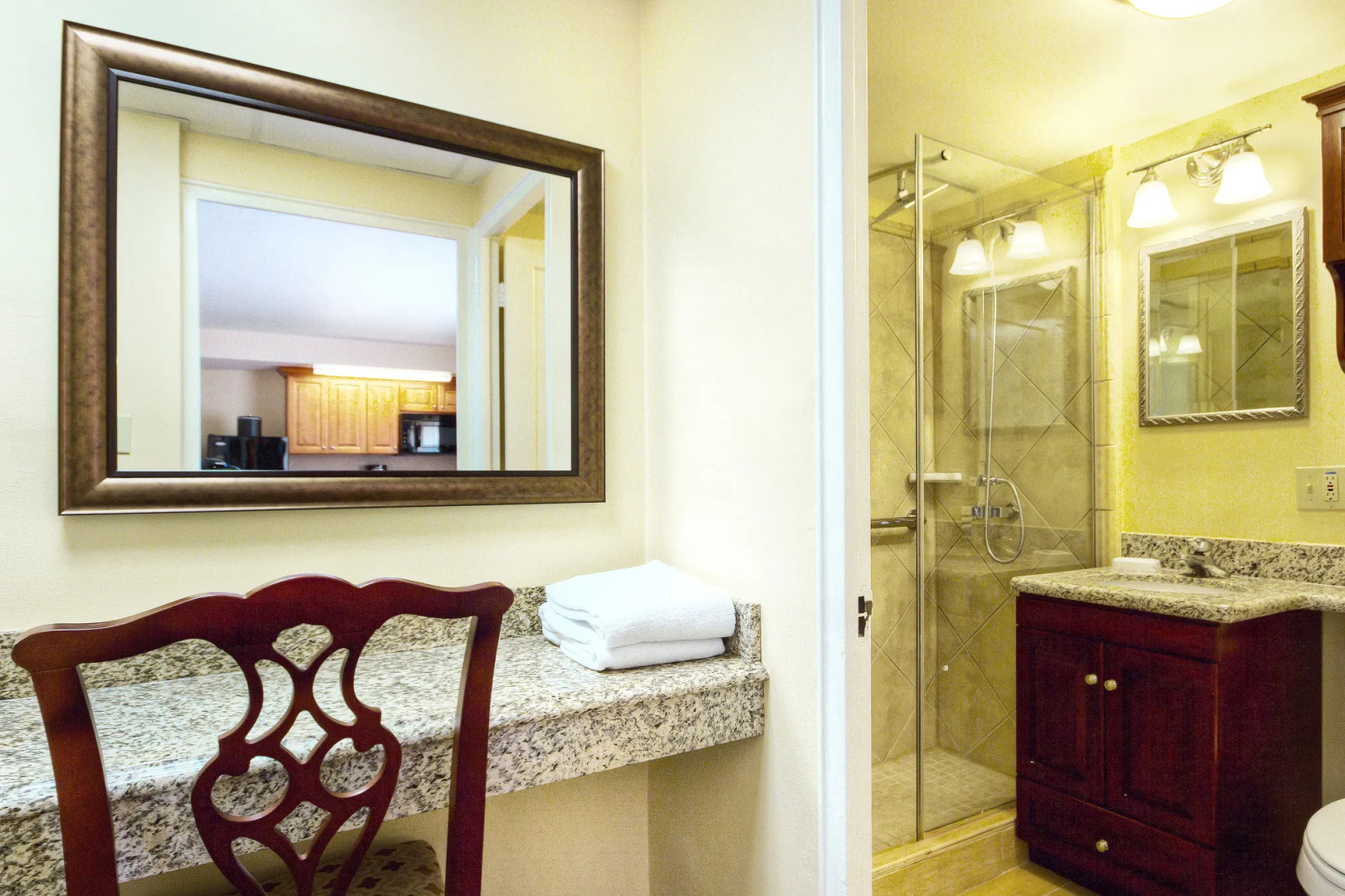 Club Wyndham Avenue Plaza