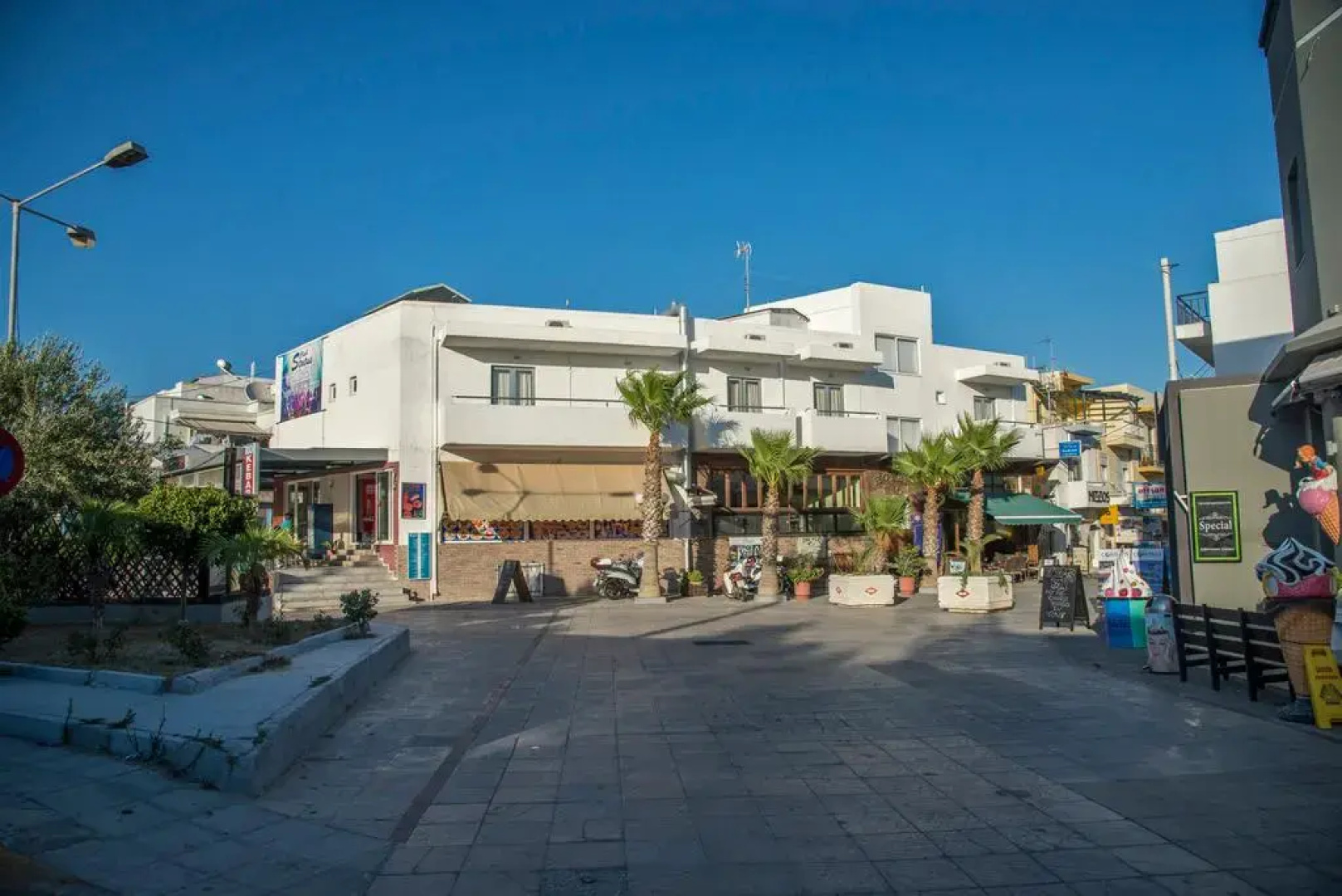 Rio Hotel