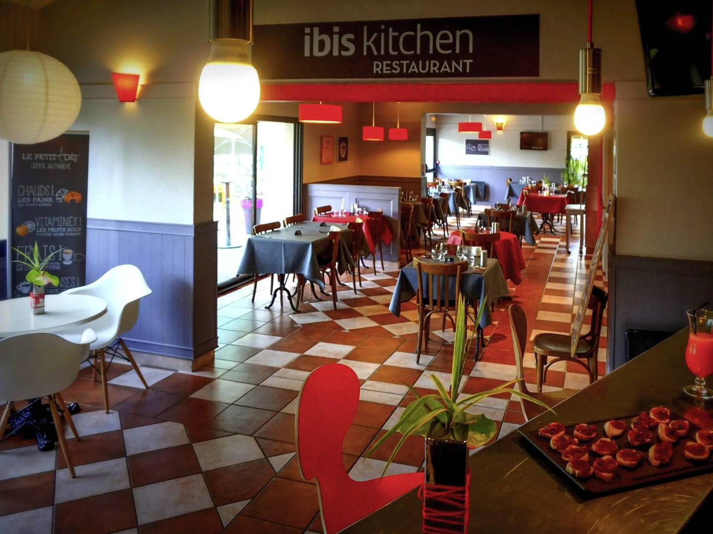 ibis Tours Sud