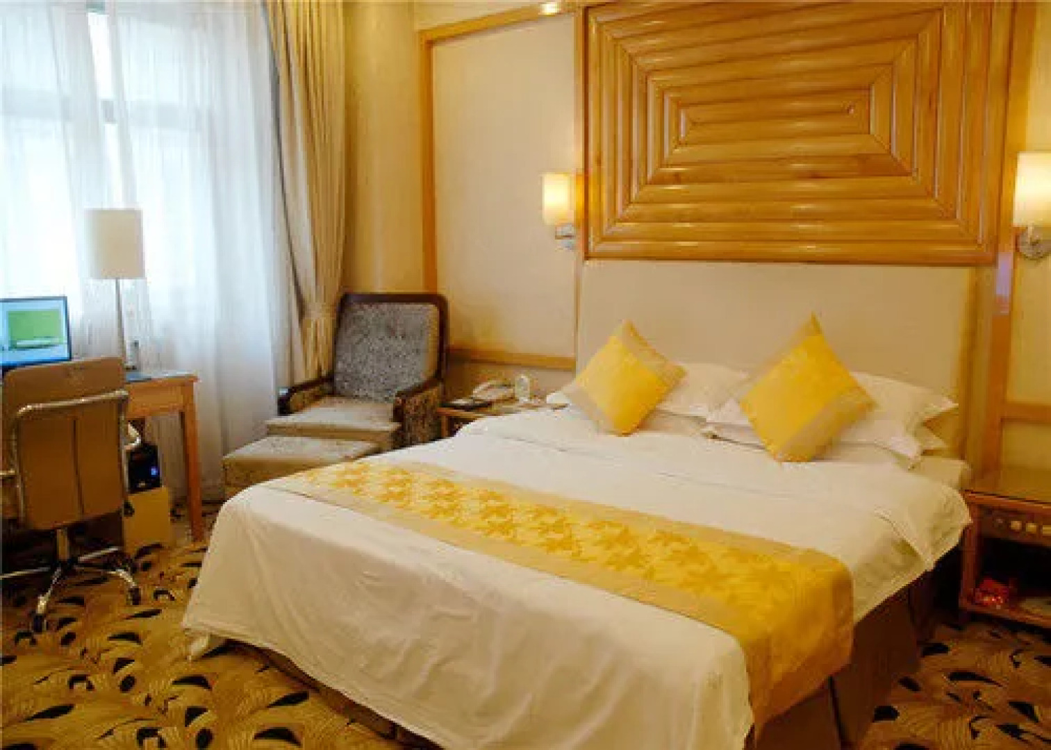 Sunny Hotel - Xinyang
