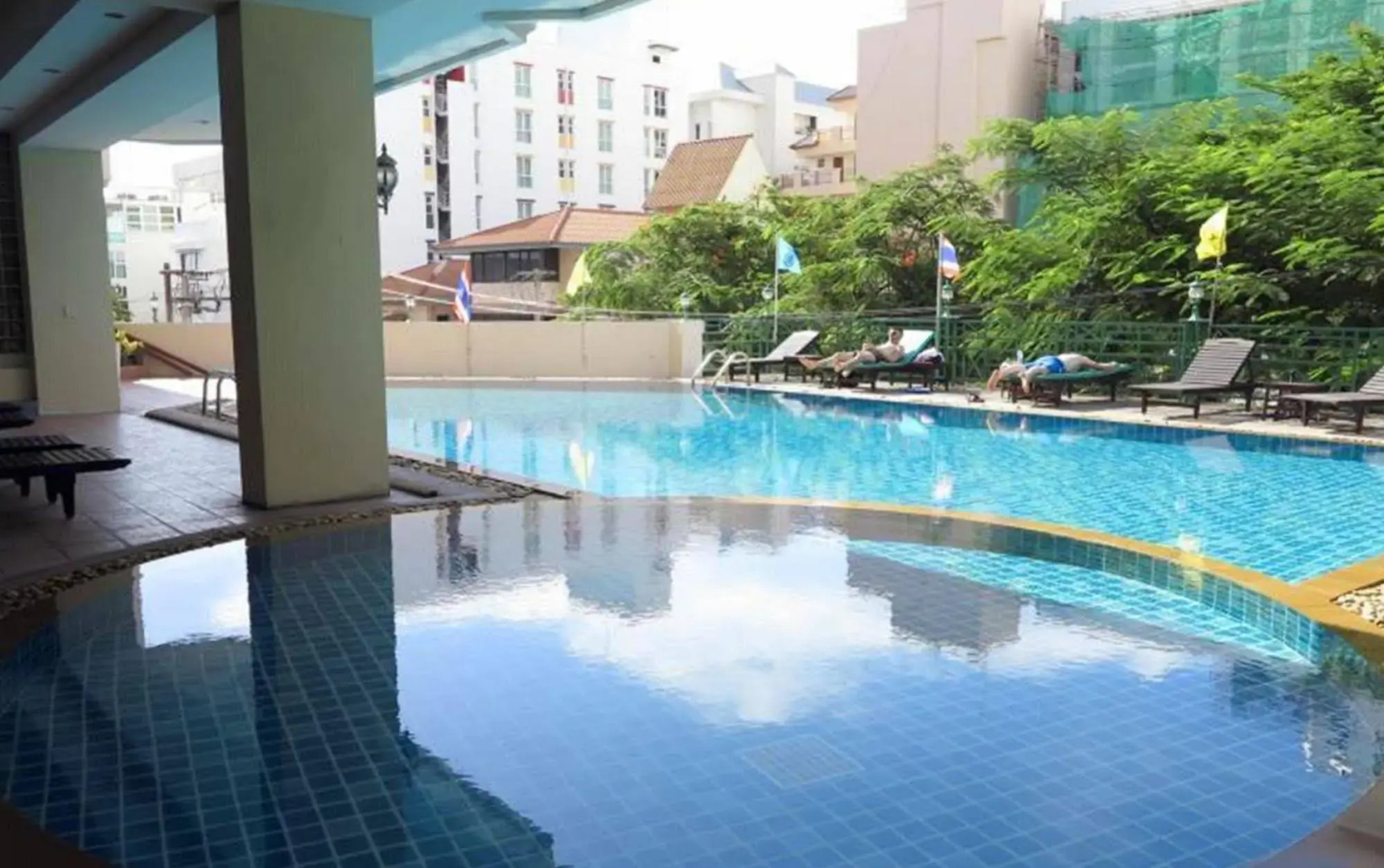 Mike Beach Resort Pattaya - SHA