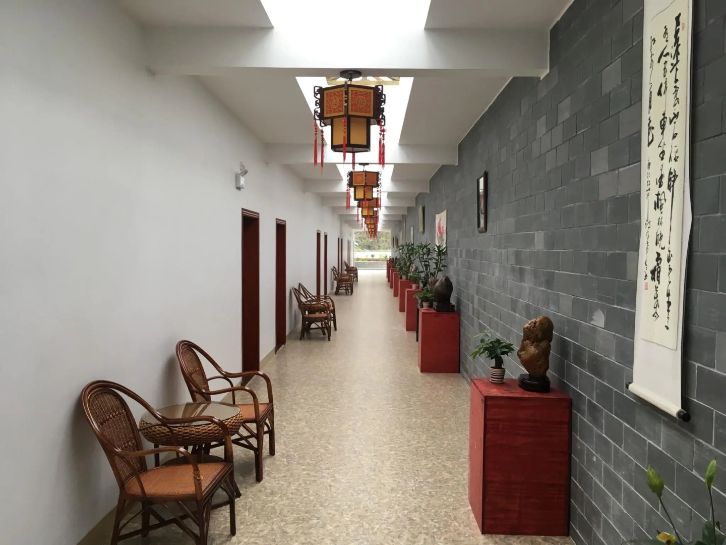 Yangshuo Mountain Top Retreat