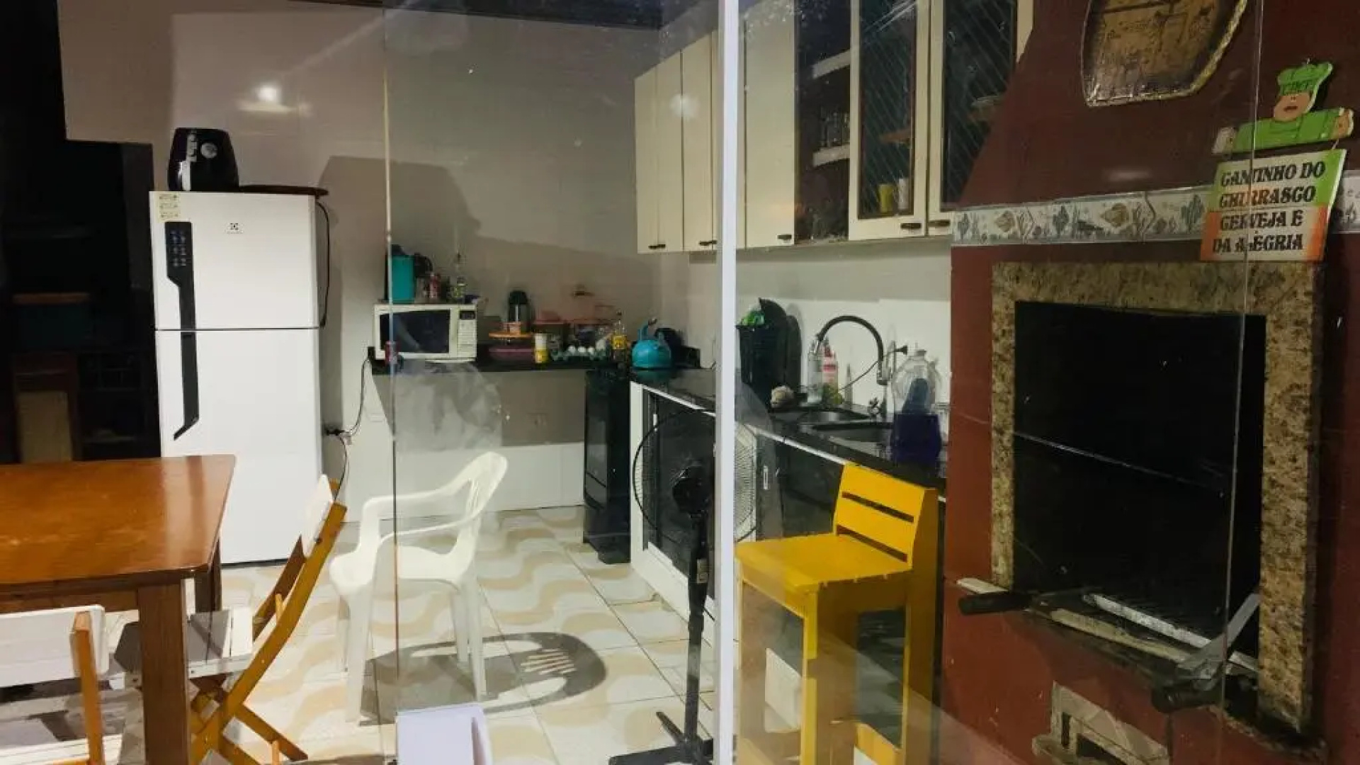 Casa c piscina matinhos S Etiene