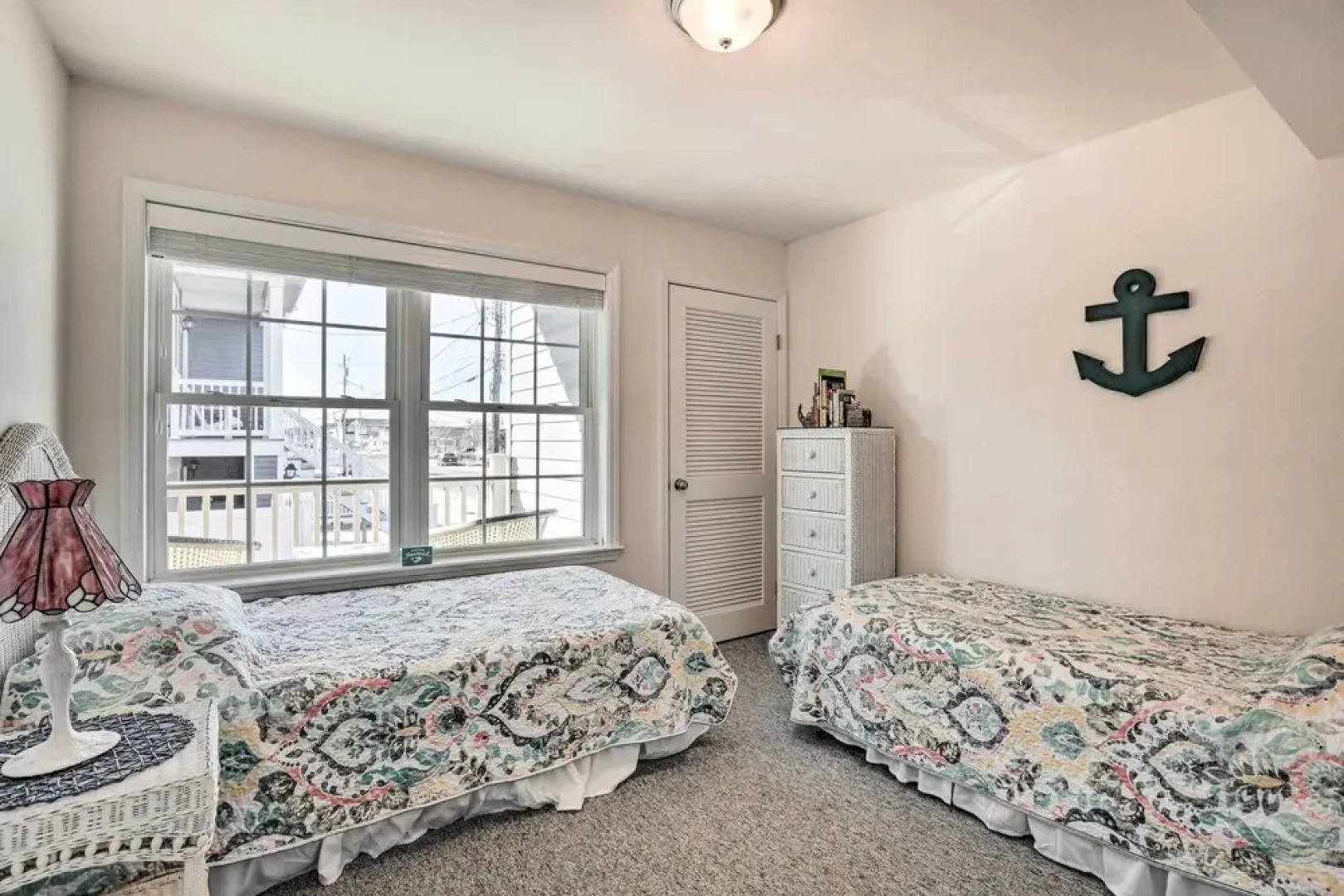 Bright & Airy Condo - Walk to Ortley Beach!