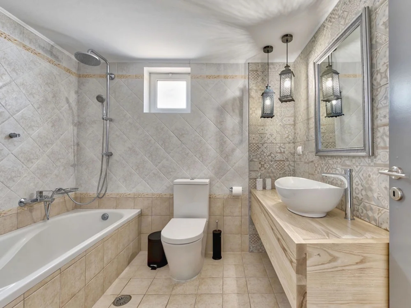 Modern Villa in Tragaki With Pool and Parasol