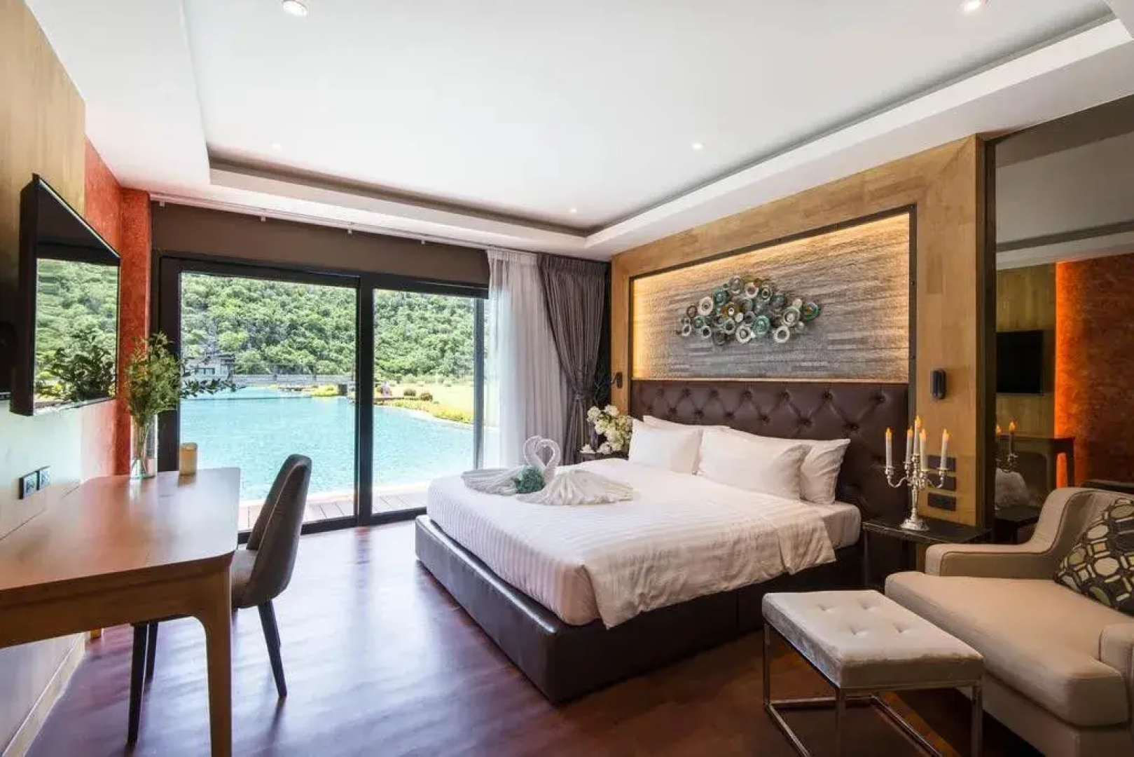 La Isla Pranburi Beach Resort