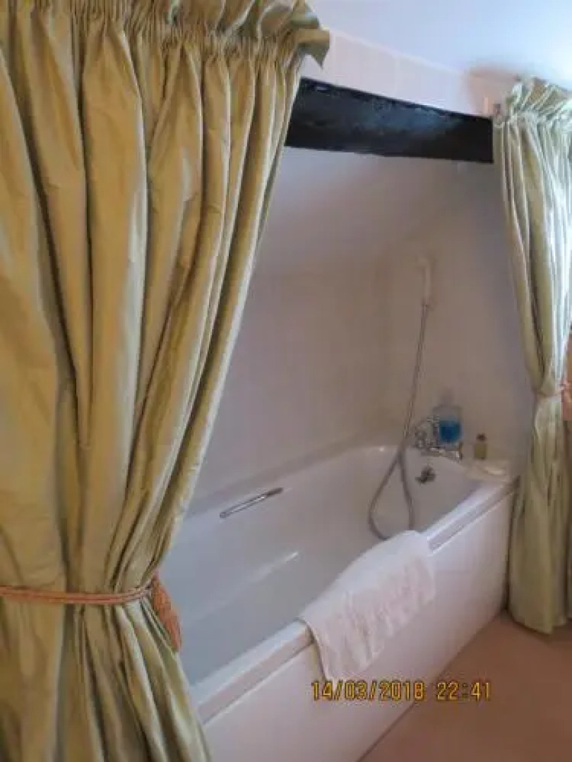 Home Farmhouse Bed and Breakfast