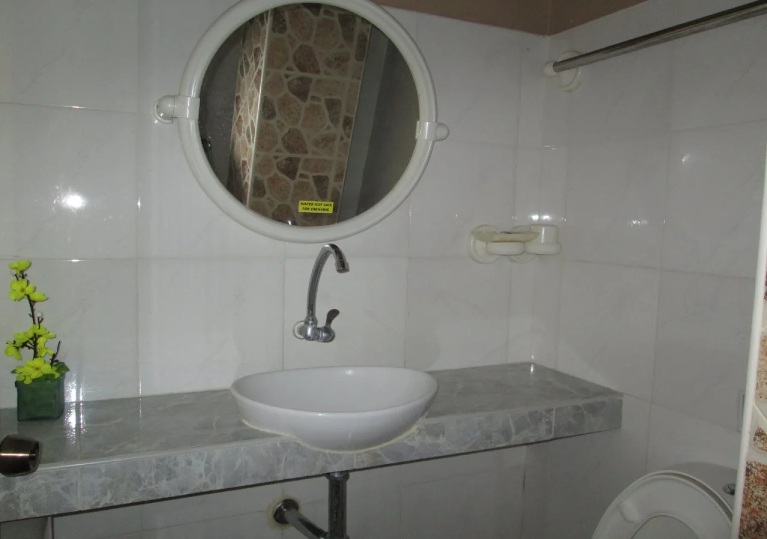Katerclei Lodge and Serviced Apartelle