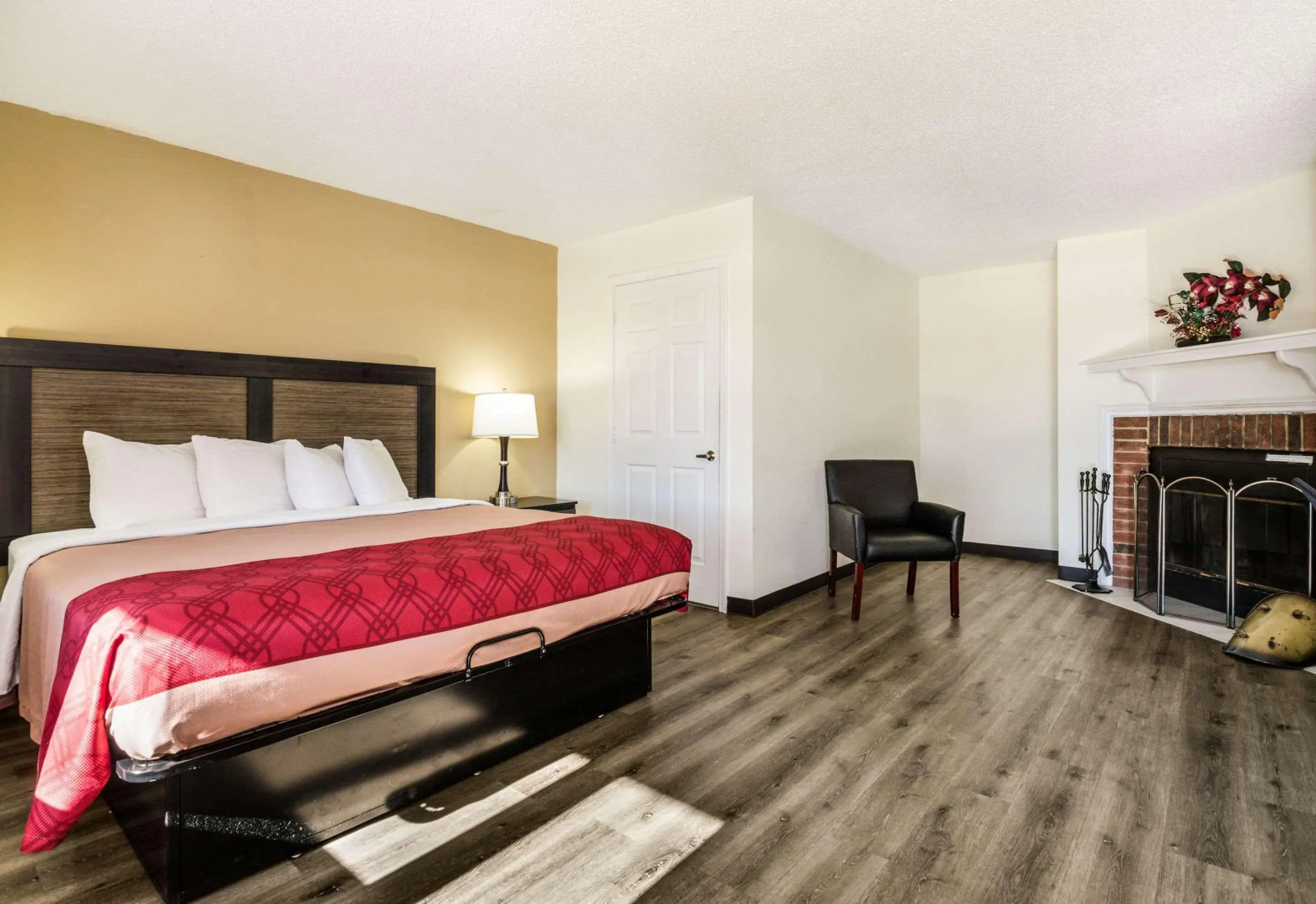 Econo Lodge Glade Springs I-81