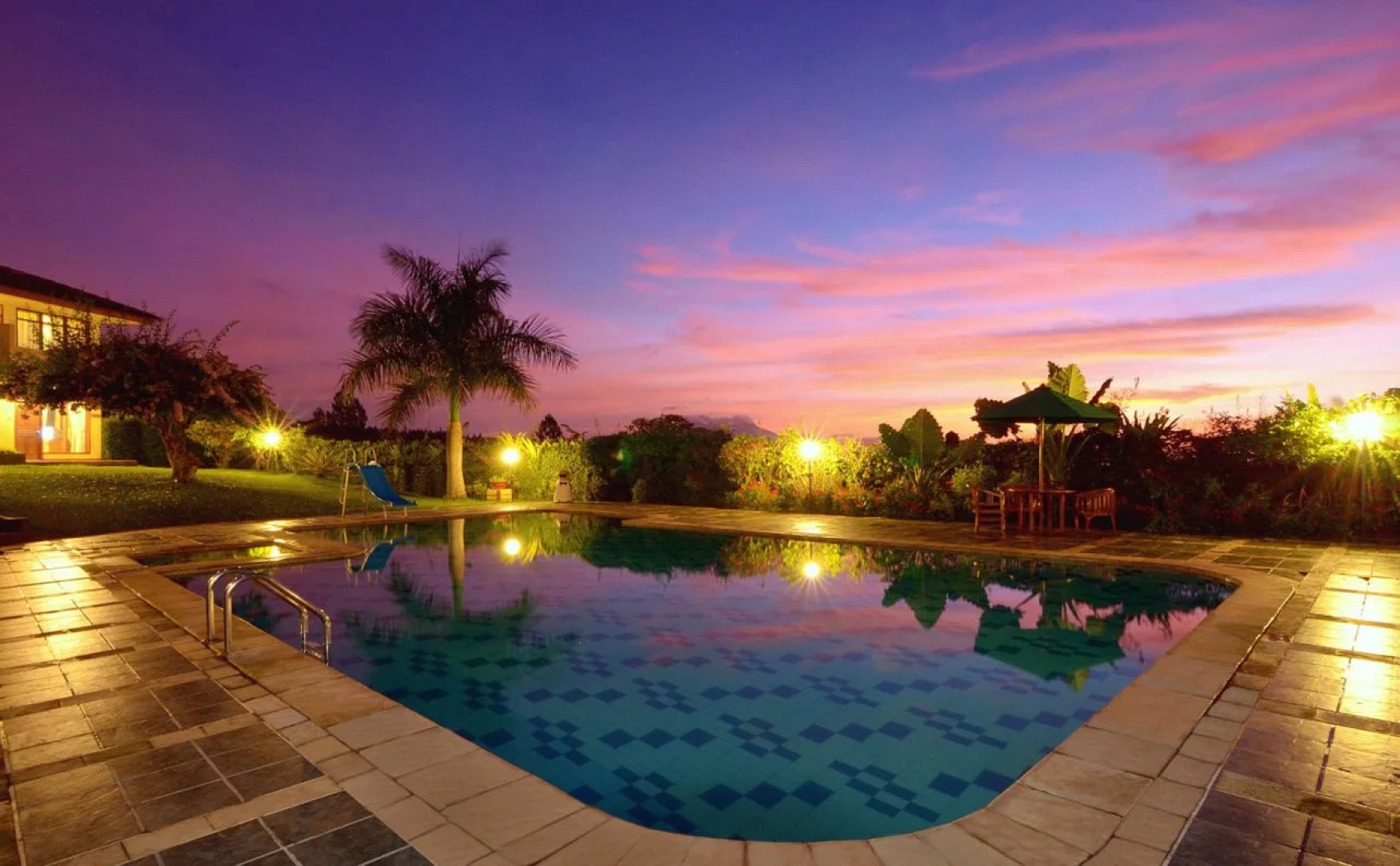 The Jayakarta Inn & Villas Cisarua Mountain Resort