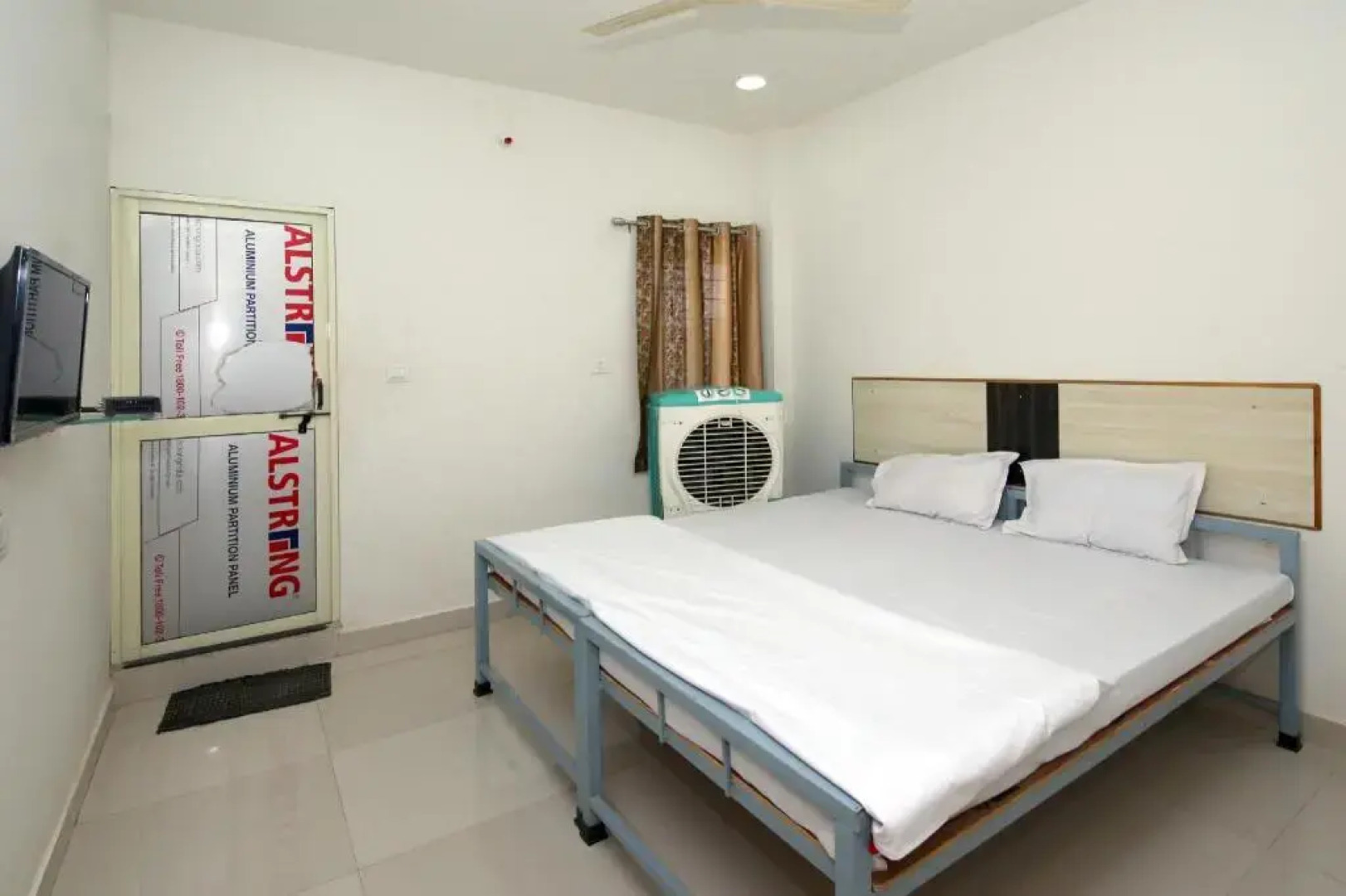 Gurukripa Guest House by OYO Rooms