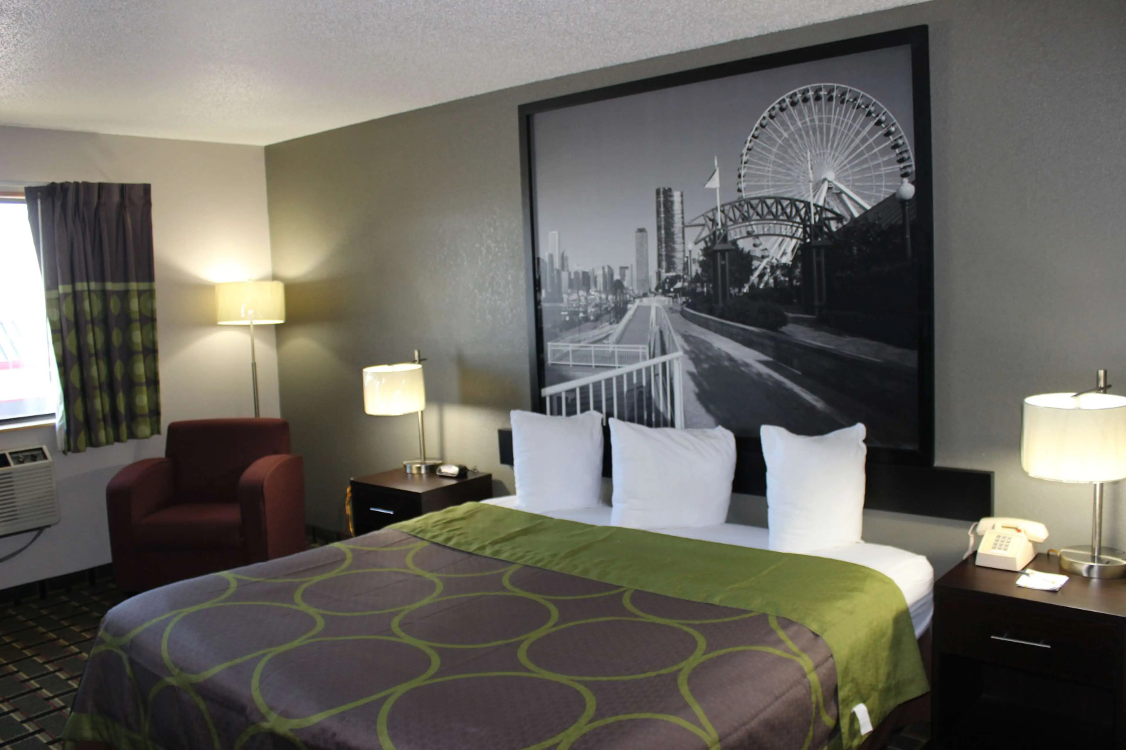 Super 8 by Wyndham Wyoming/Grand Rapids Area