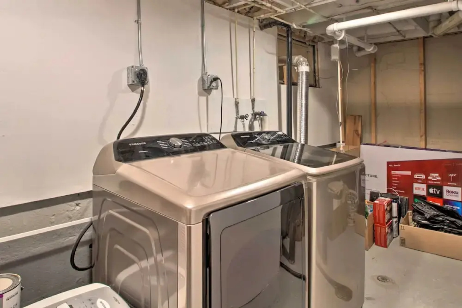 Modern Crosby Retreat < 1 Mi to Serpent Lake!