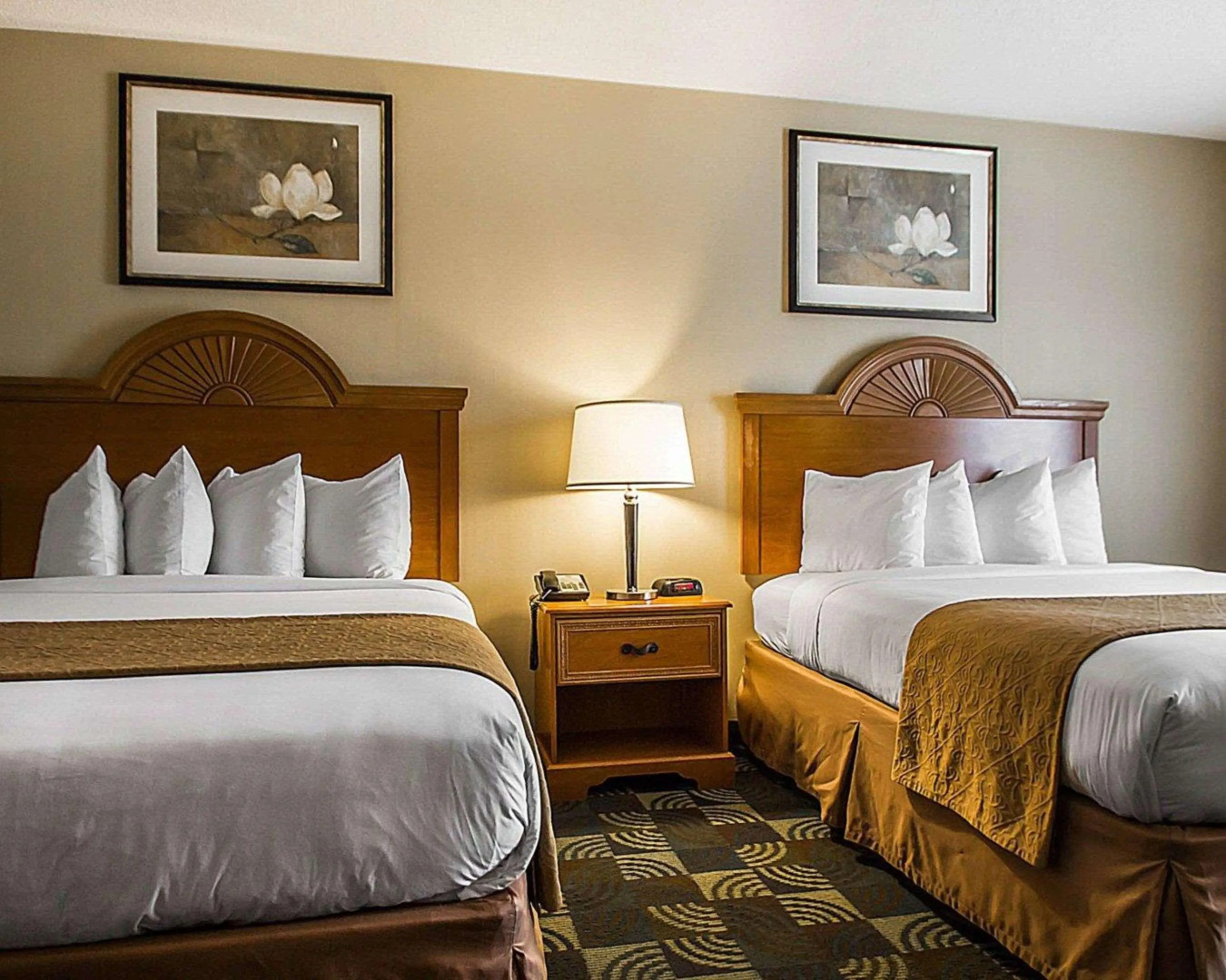 Quality Inn & Suites Fishkill South near I-84