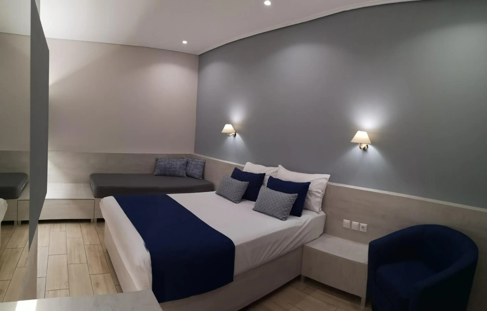 Apartment Toula