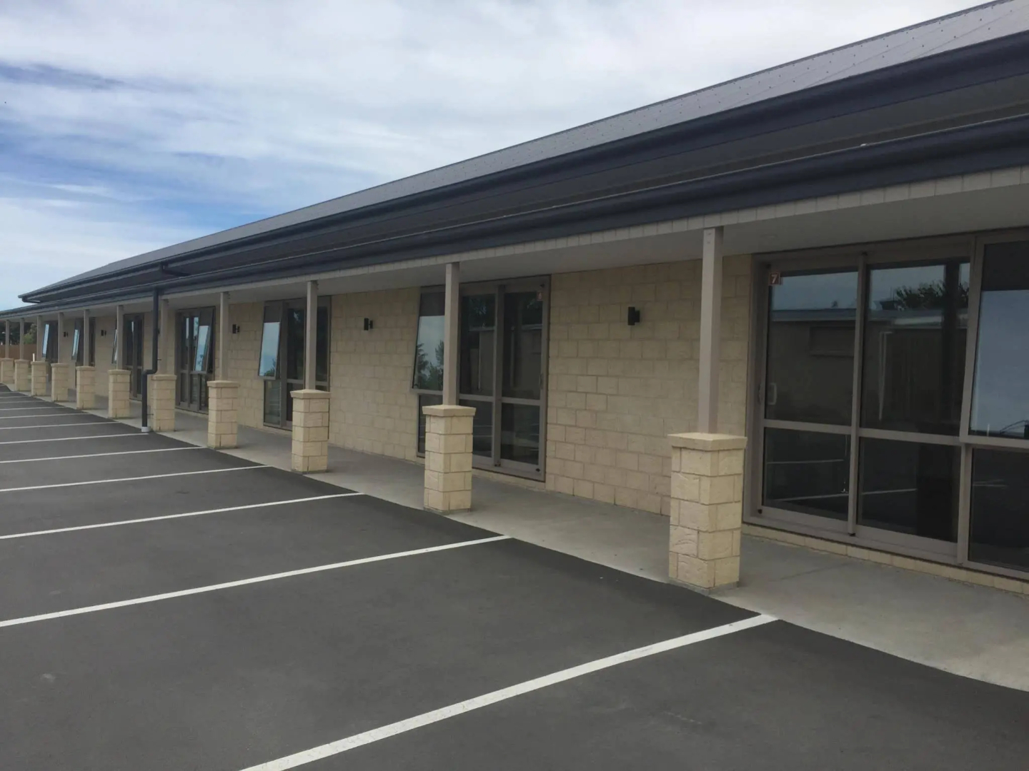 Rolleston Highway Motel