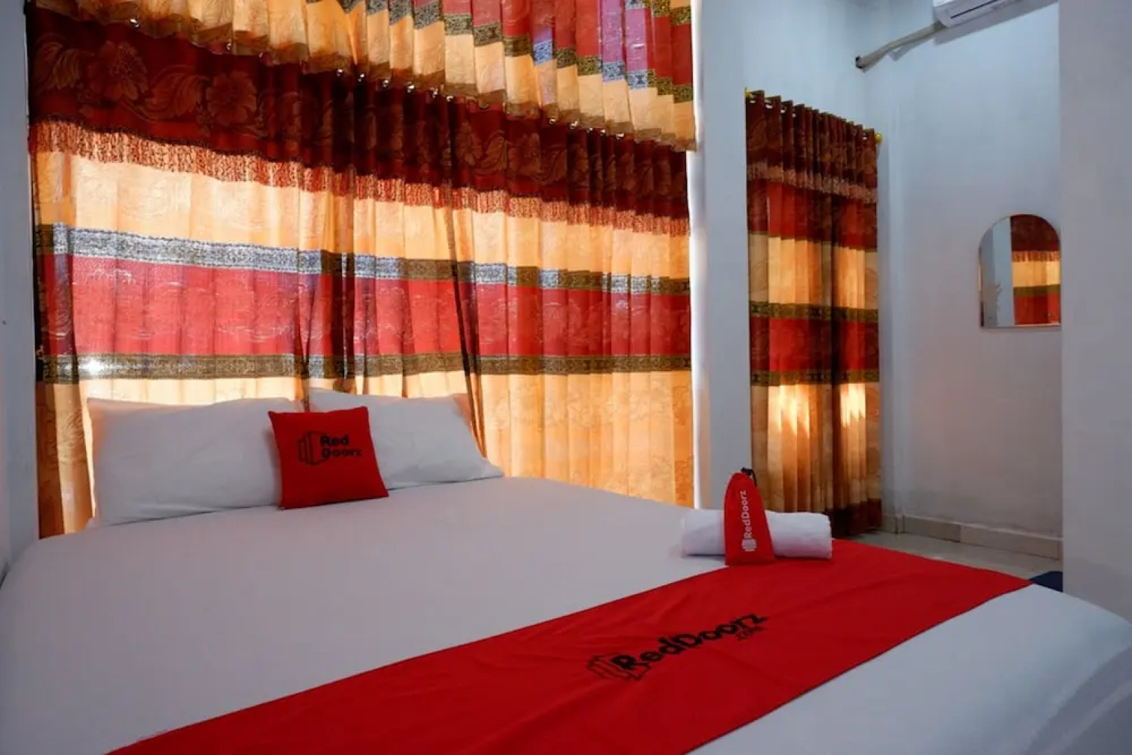 RedDoorz near Betoambari Airport Bau Bau