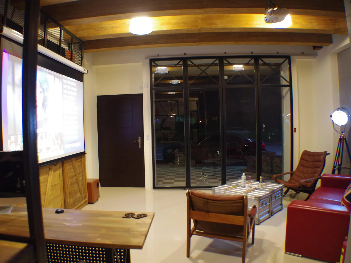 Ji Ye Jing Zhan Bed and Breakfast