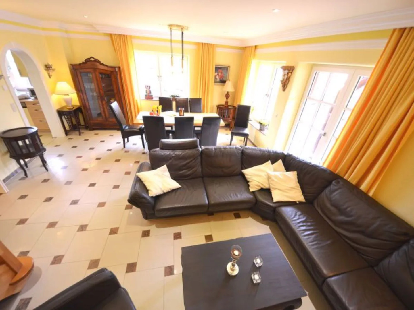 House Bel Monte Groß Zicker