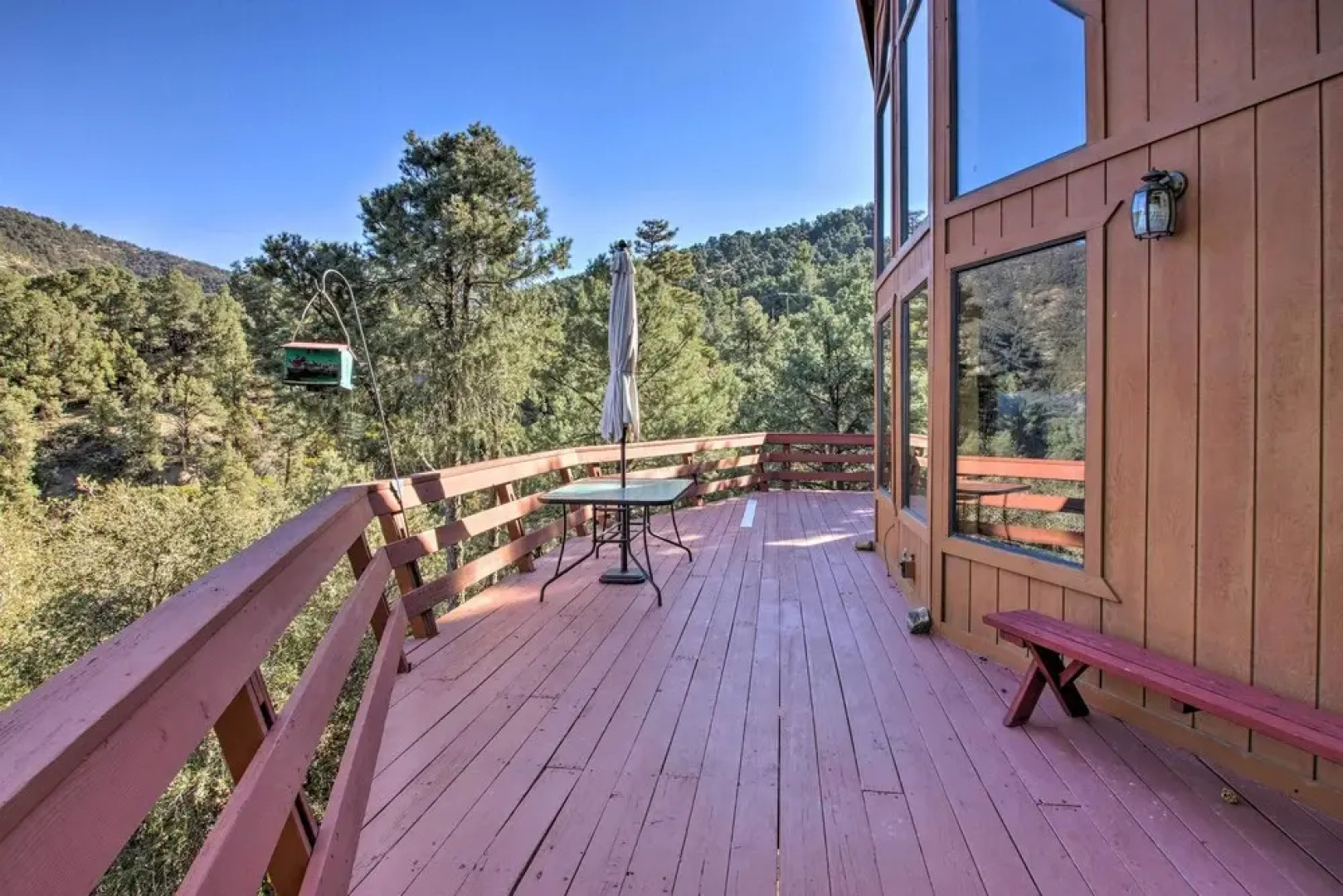 Idyllic Frazier Park Cabin: Views, Pool Table