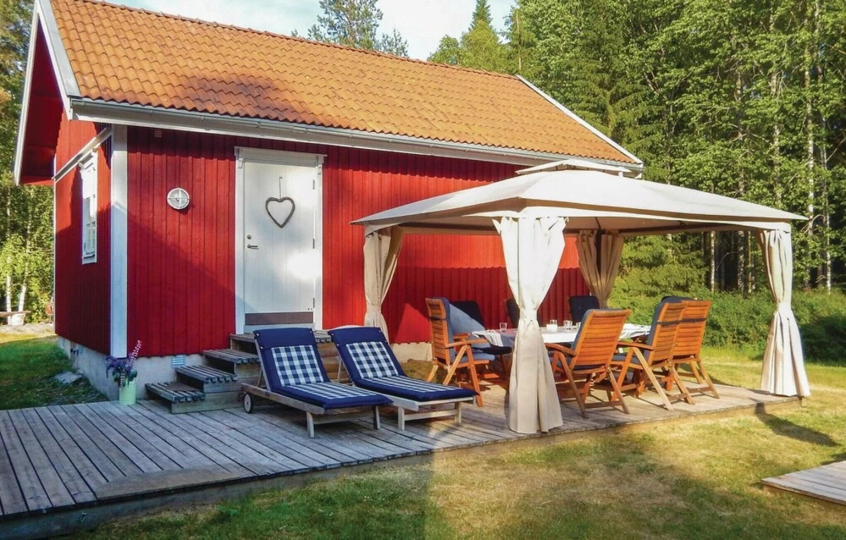 Nice Home in Bengtsfors With 4 Bedrooms and Wifi