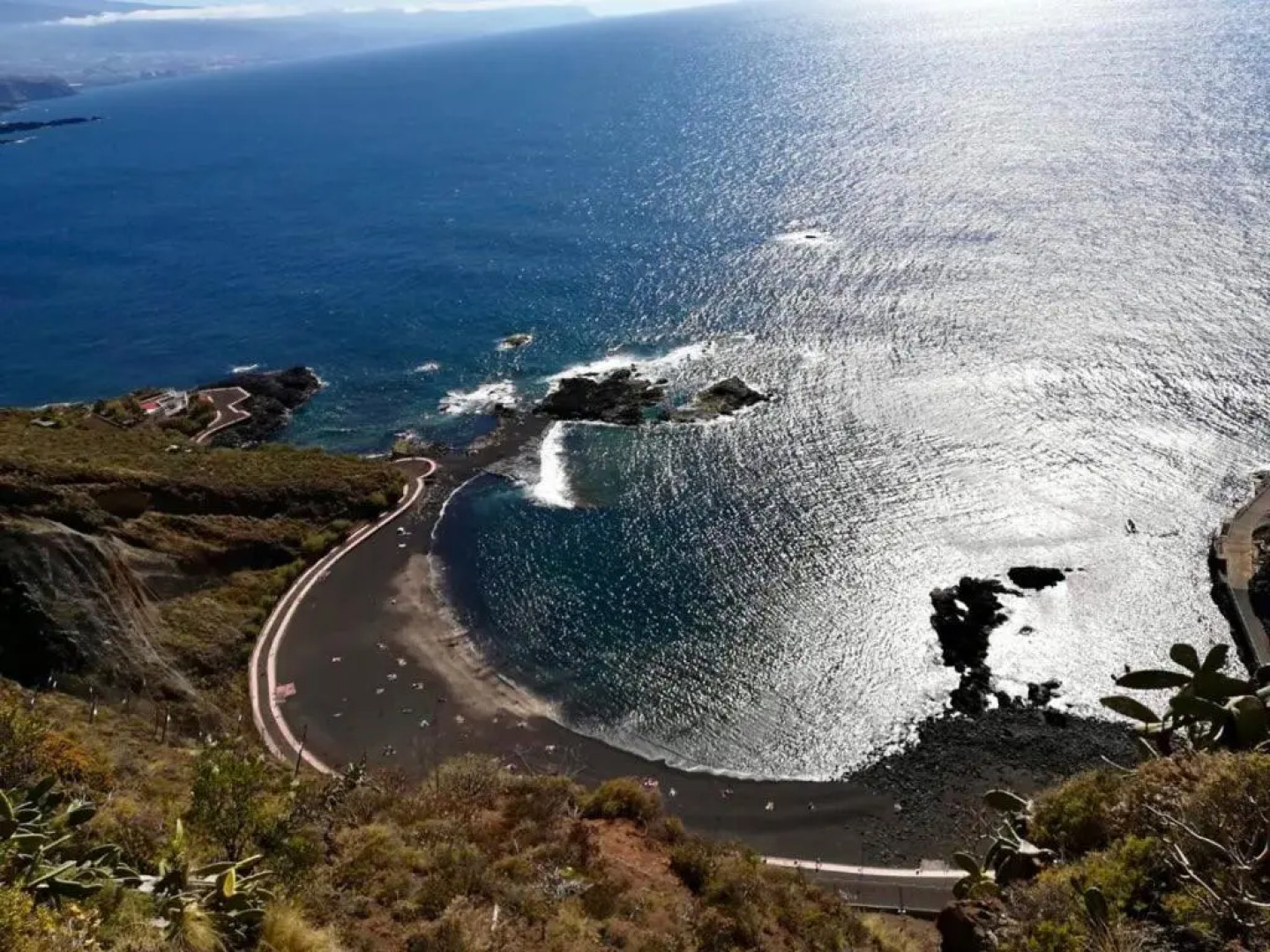 Apartment Inside the wave