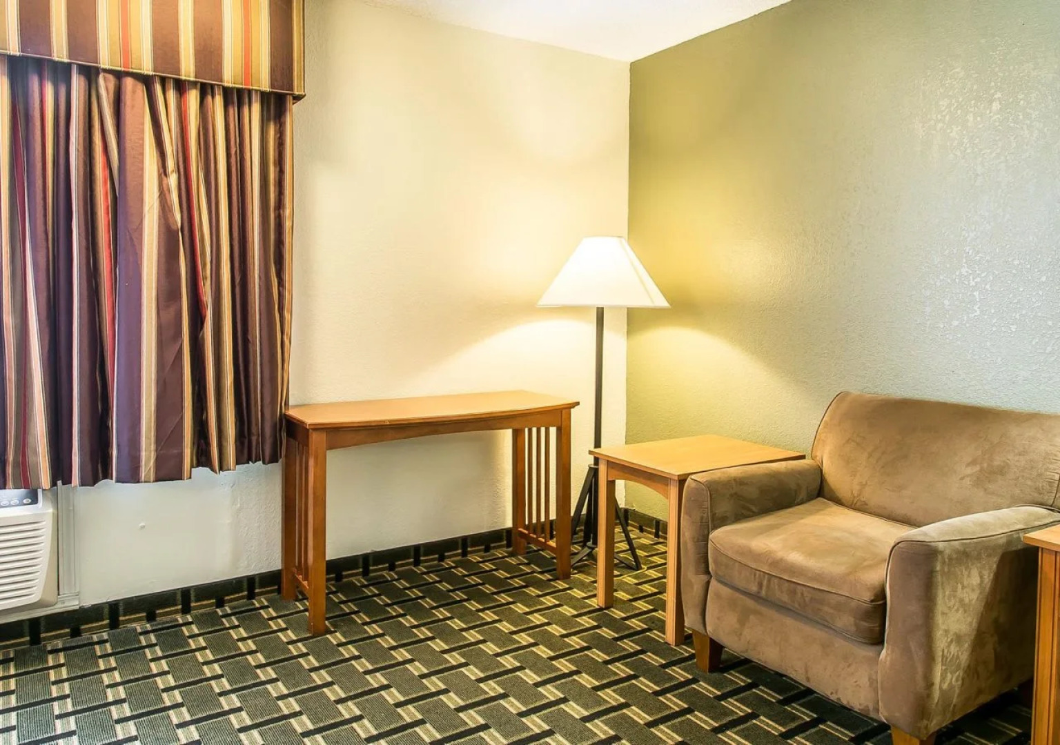 Days Inn by Wyndham Dothan