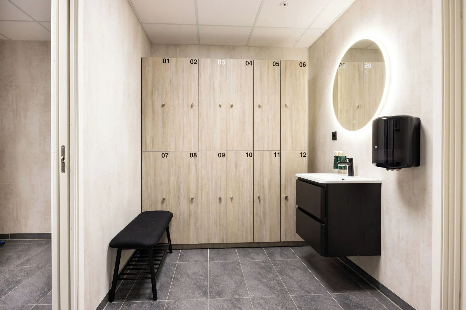 Stryn House Apartments & Hotel
