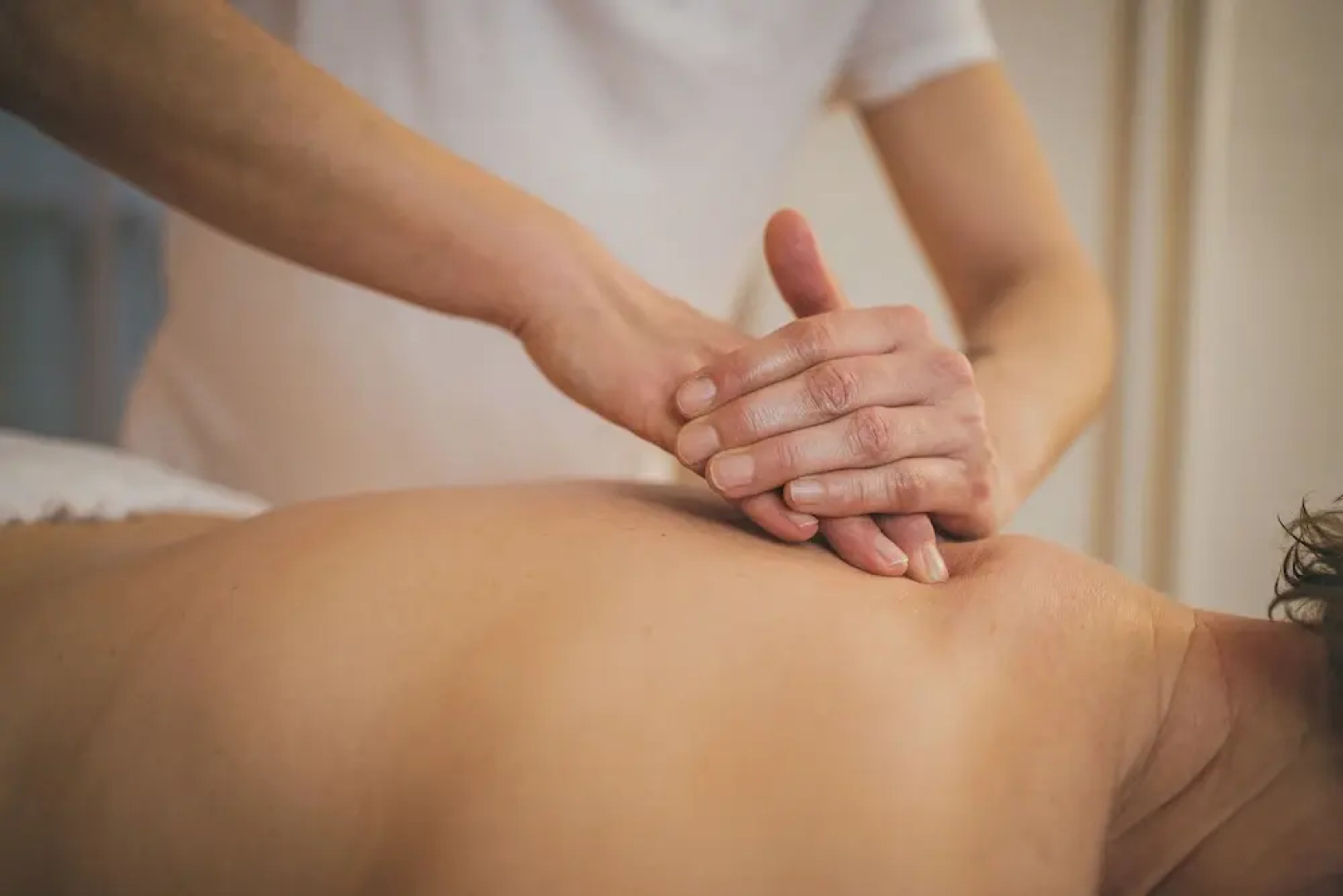 BLUME. - Baden Hotel & Restaurant