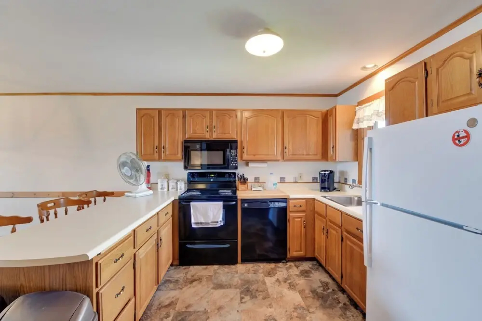 Mtn Views & Pool Access: Lake Memphremagog Condo!