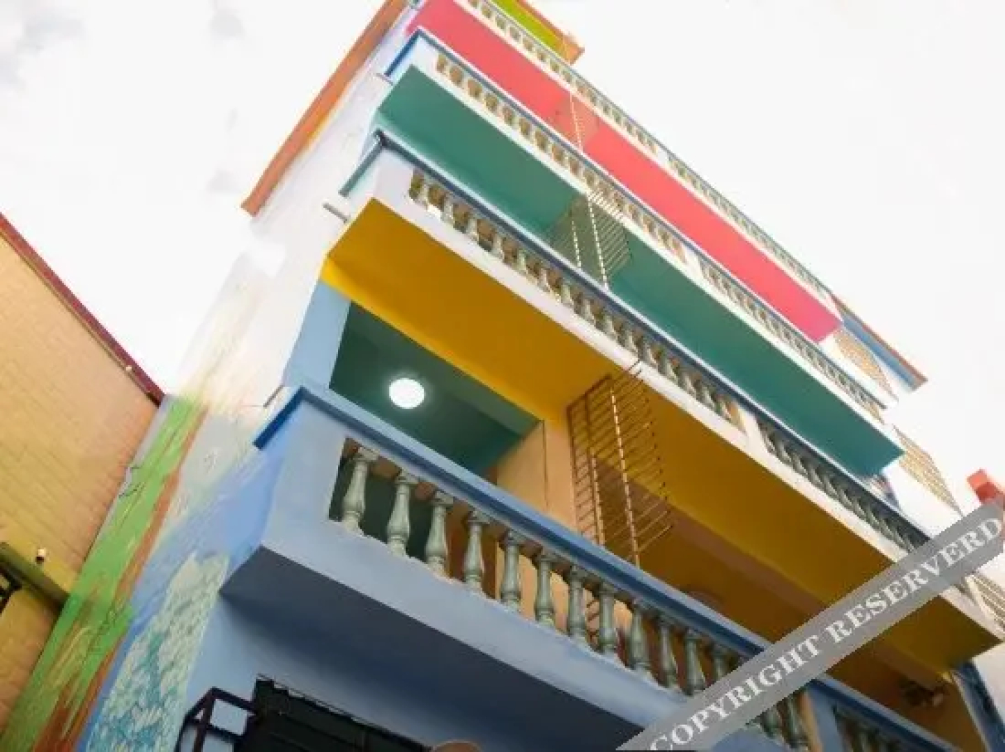 Live House