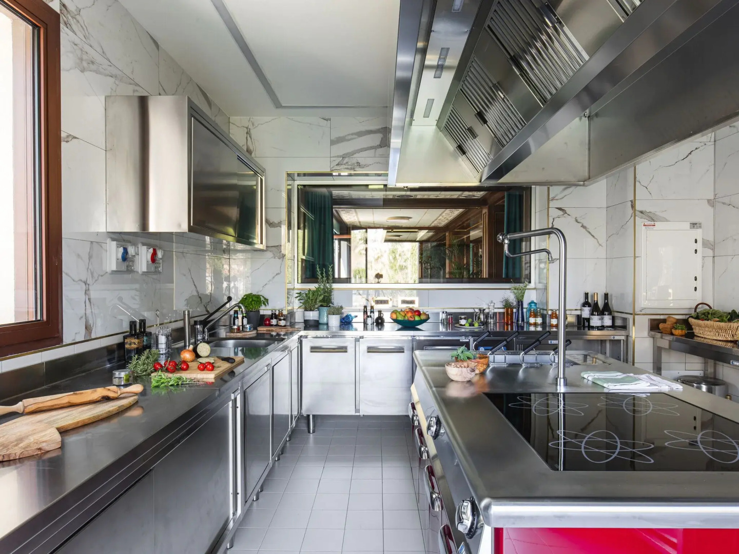 Premium Holiday Home in Castel San Pietro Terme With Pool