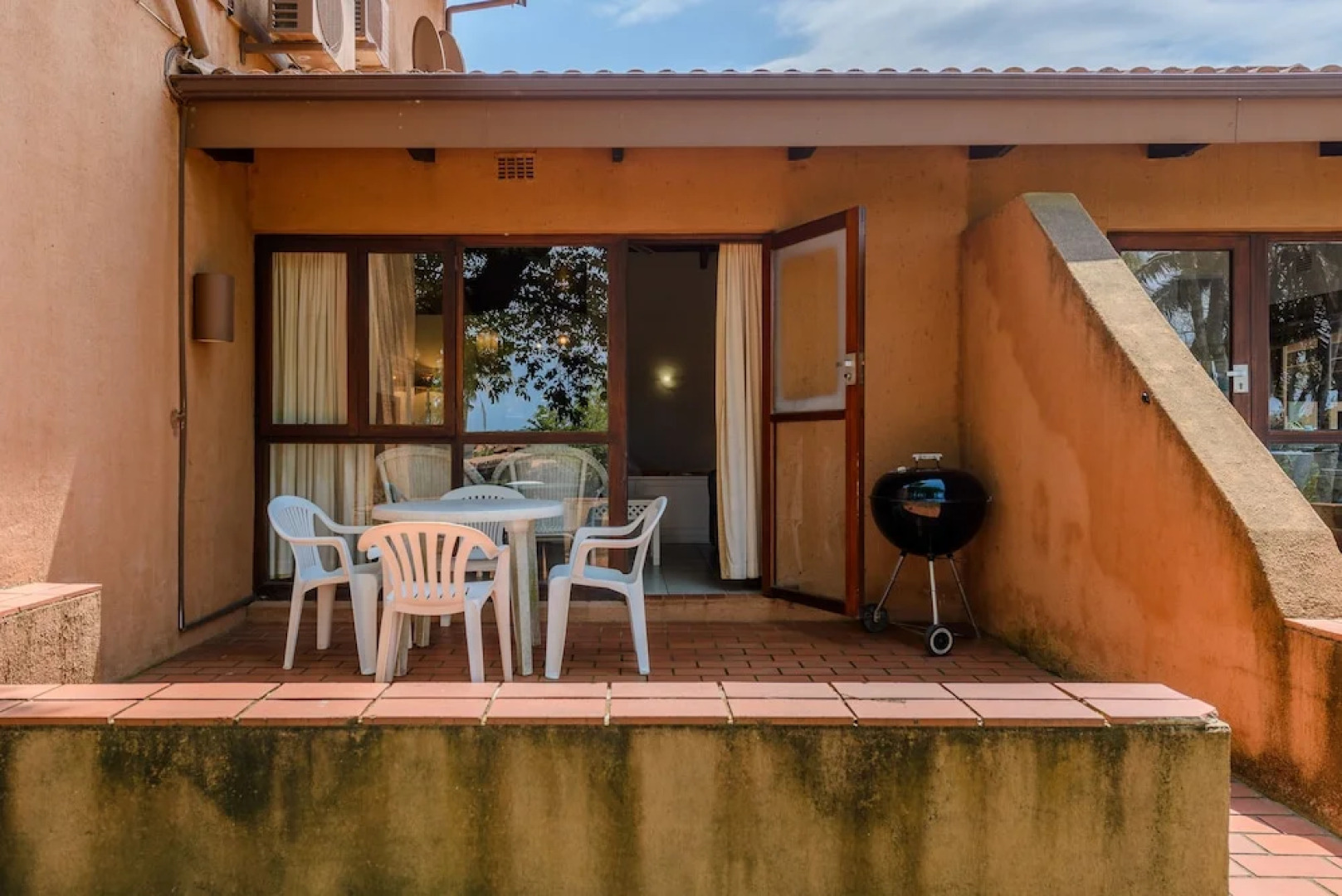 San Lameer Villa Rentals Bachelor Studio 2515