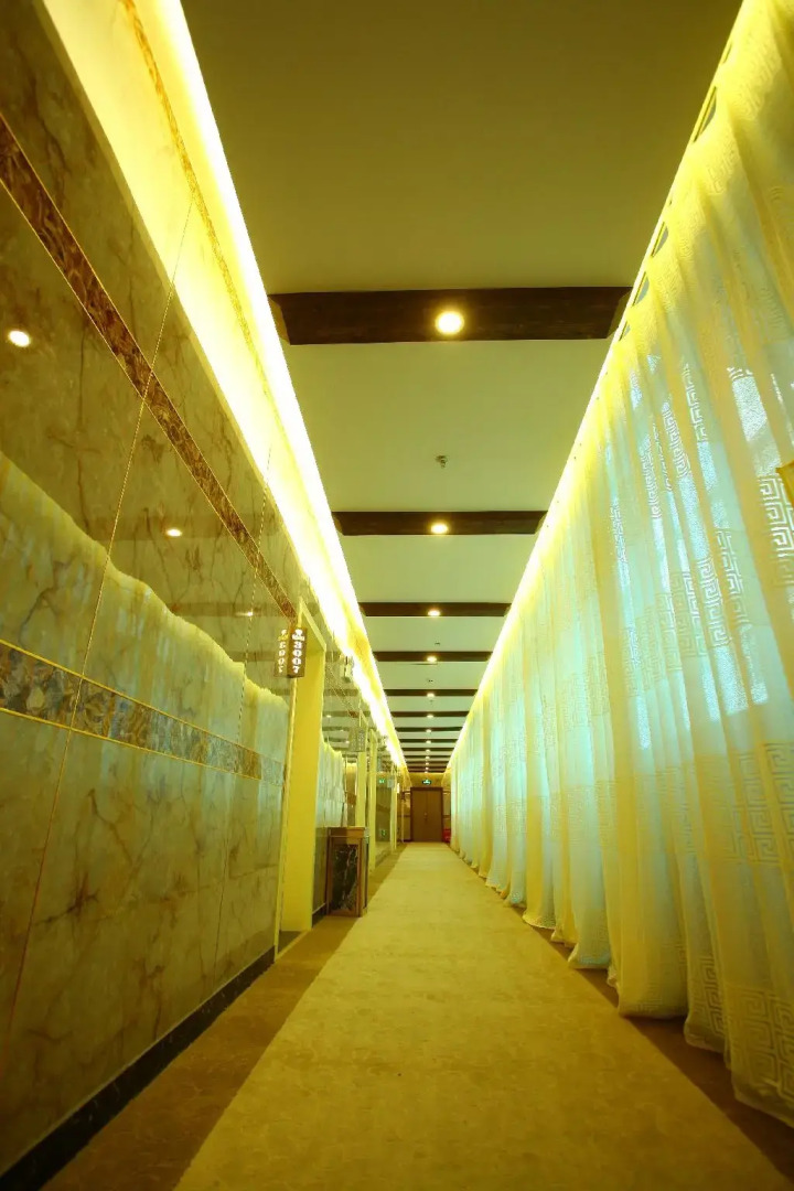 Thank Inn Plus Hotel Yunnan Honghe Gejiu City Renmin Road