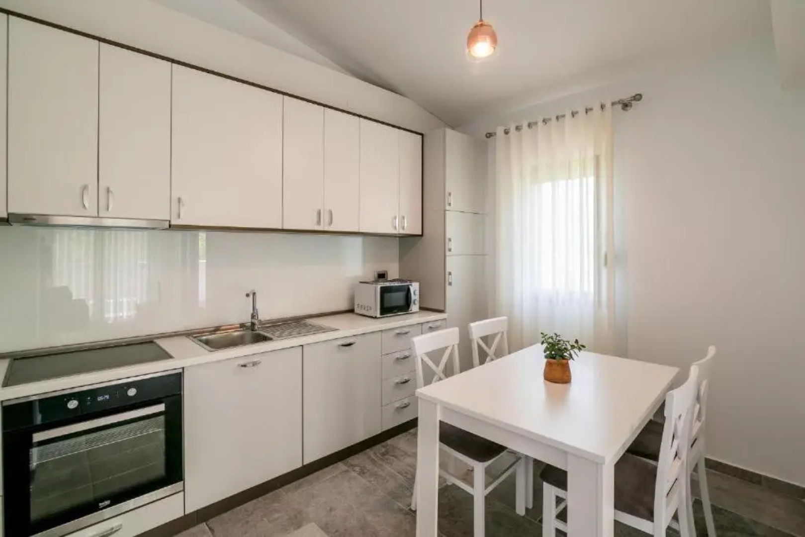 Green Bay Apartments Morinj