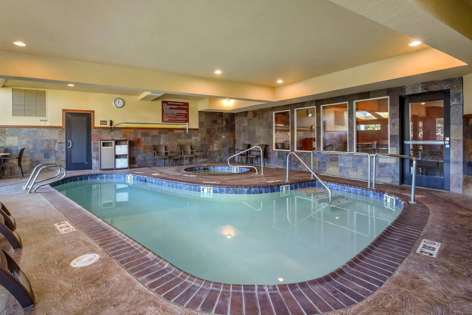Kathryn Riverfront Inn, an Ascend Collection Hotel