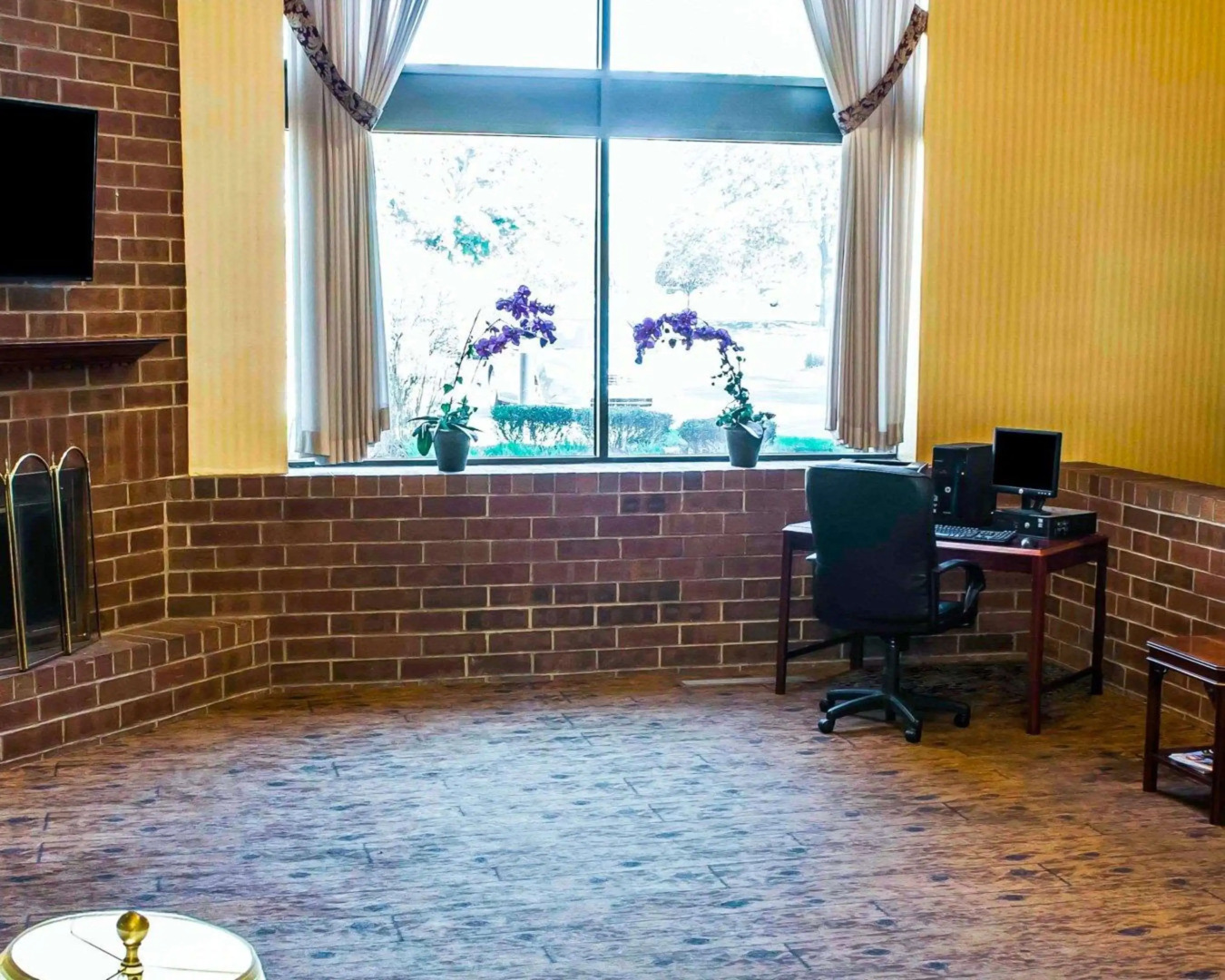 Comfort Inn & Suites Indianapolis Northwest - College Park