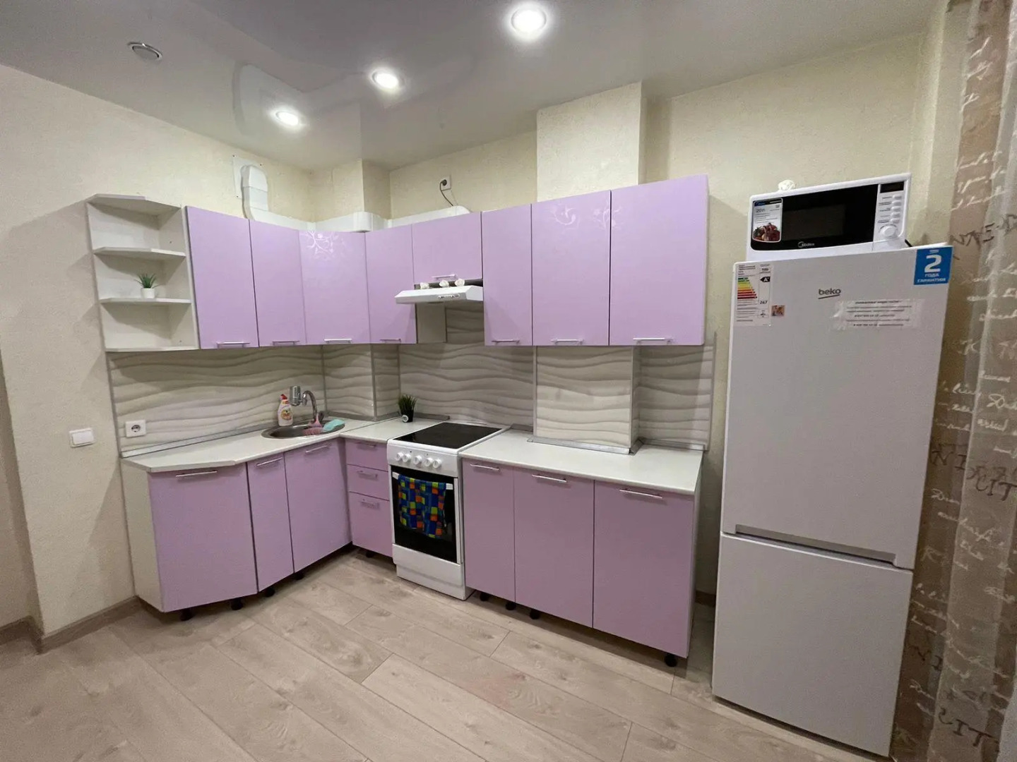 Сниму квартиру на улице Октябрьской Революции