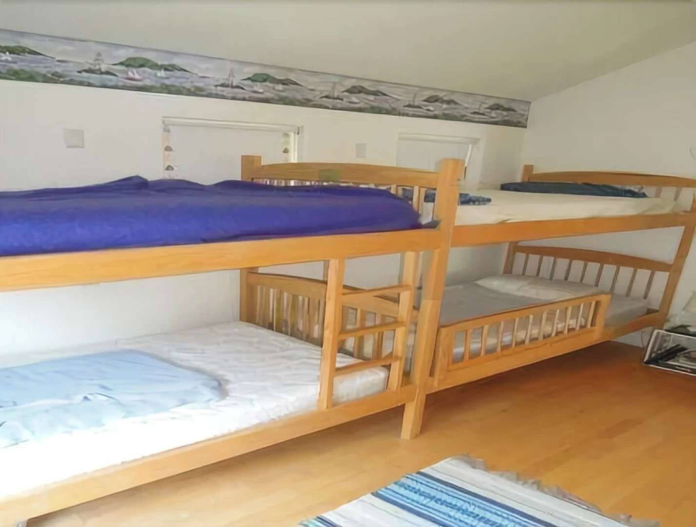 Oak Point Cottage - Three Bedroom Home