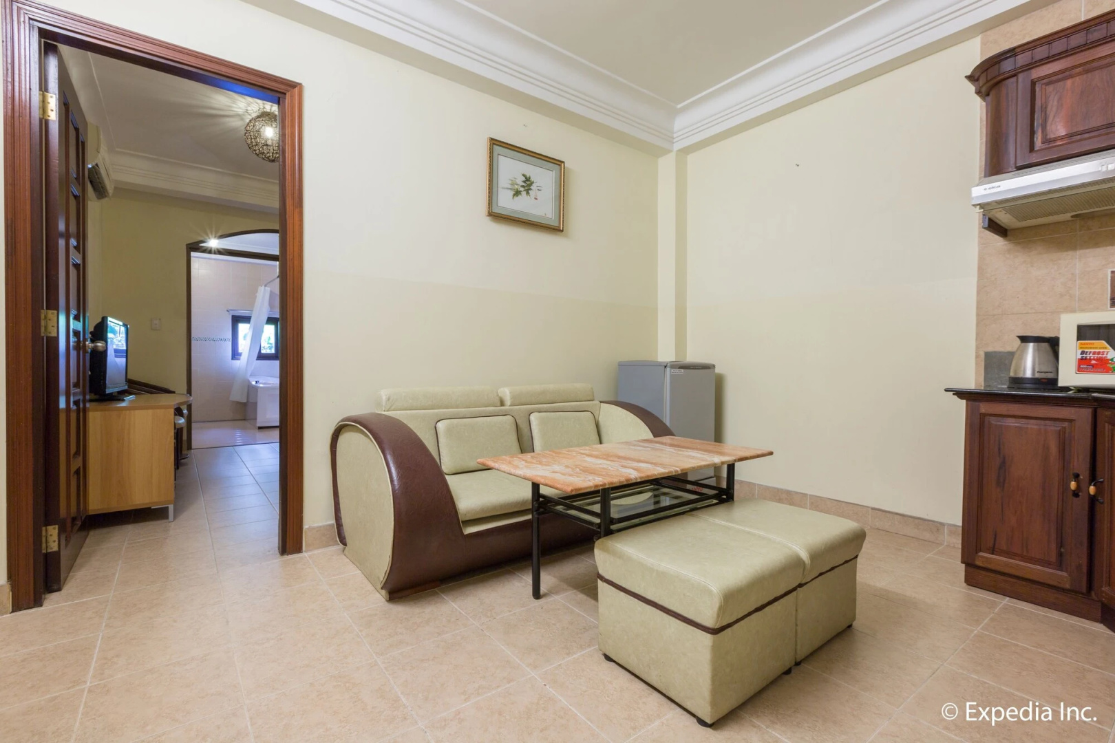 Minh Chau Hotel